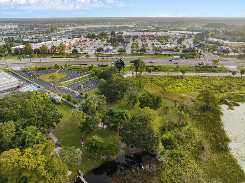  Commercial & Industrial Land Images 