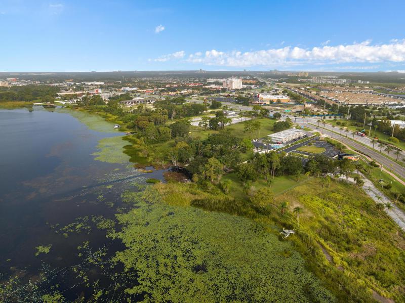  Commercial & Industrial Land Images 