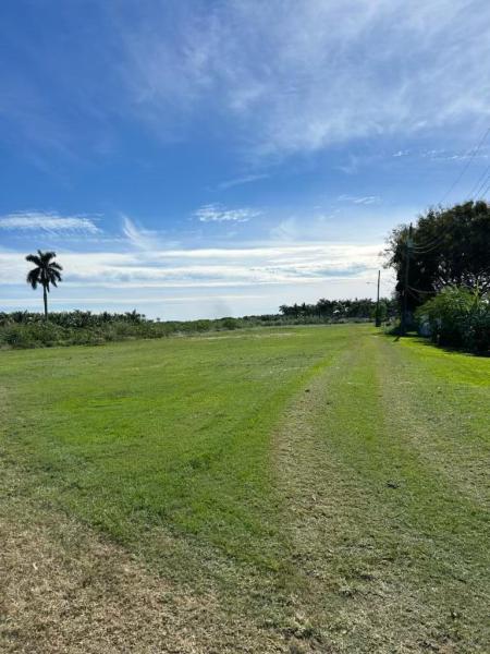  Commercial & Industrial Land Images 