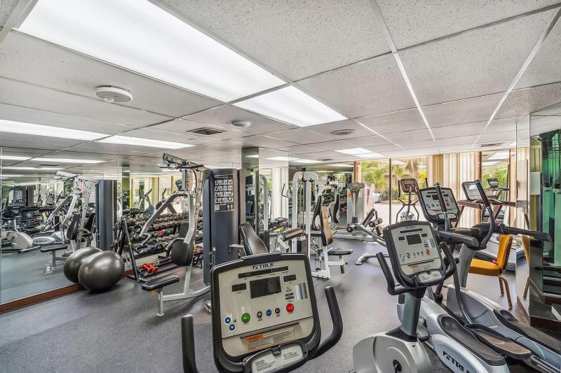  Condo & Townhome Photos