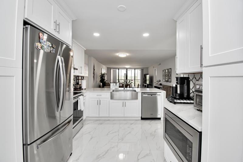  Condo & Townhome Photos
