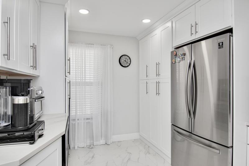  Condo & Townhome Photos