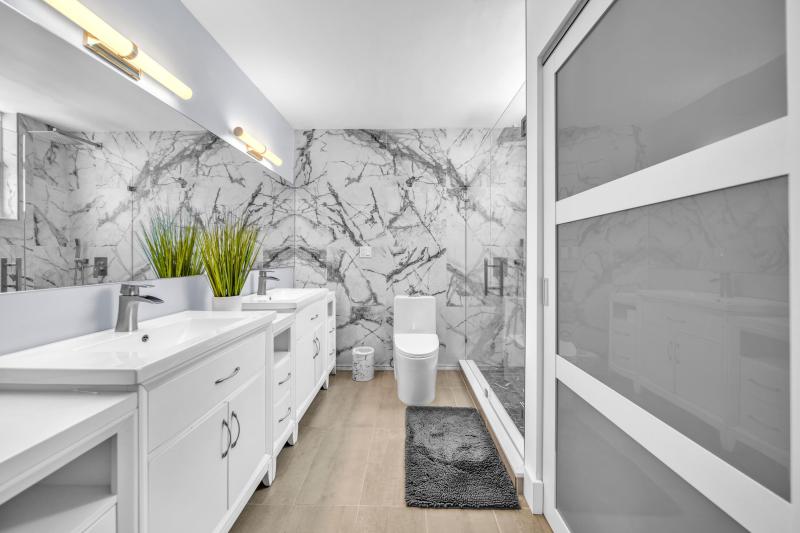  Condo & Townhome Photos