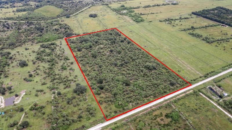  Commercial & Industrial Land Images 