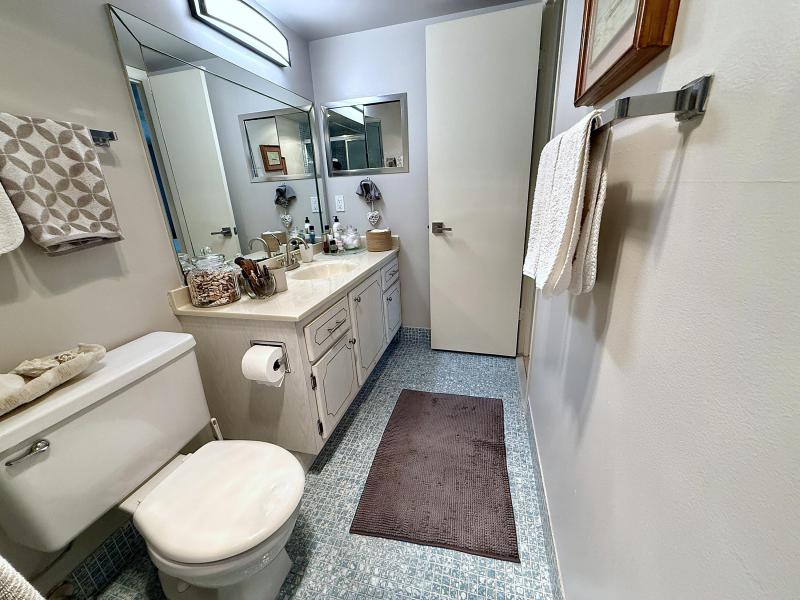  Condo & Townhome Photos