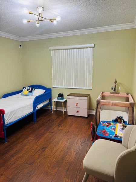  Single Family Homes Photo 15:  Lauderhill,  FL 33351