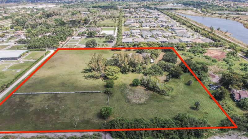  Commercial & Industrial Land Images 