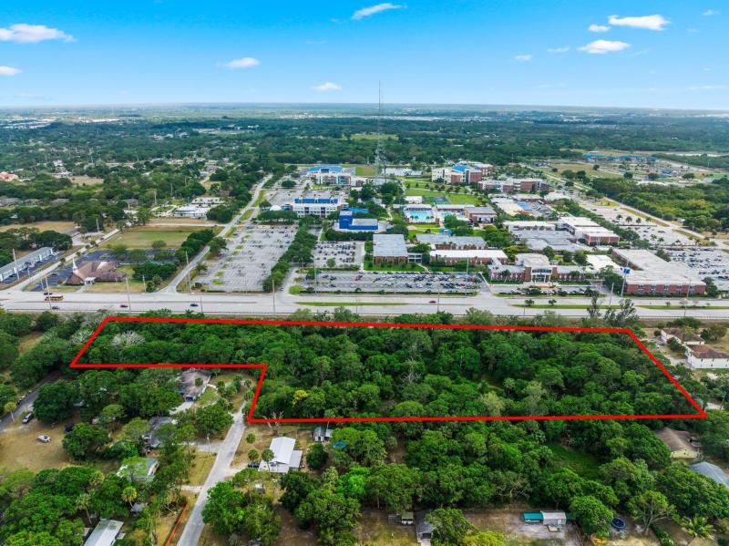  Commercial & Industrial Land Images 