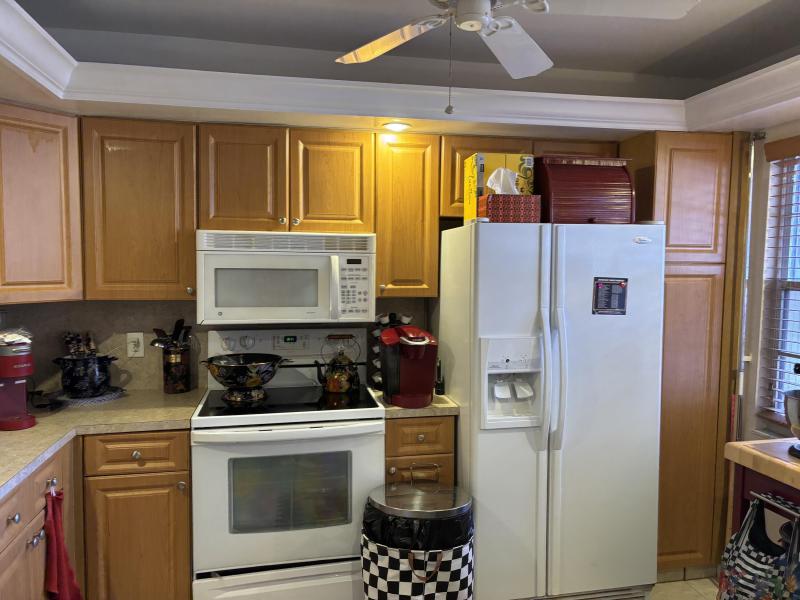  Condo & Townhome Photos