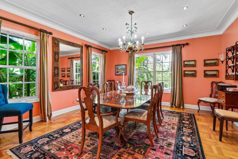 Single Family Homes Photo 5:  Palm Beach,  FL 33480