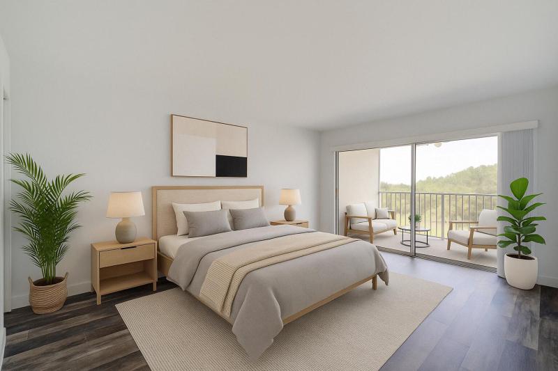  Condo & Townhome Photos