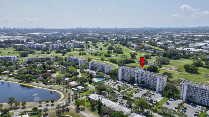  Condo & Townhome Photos