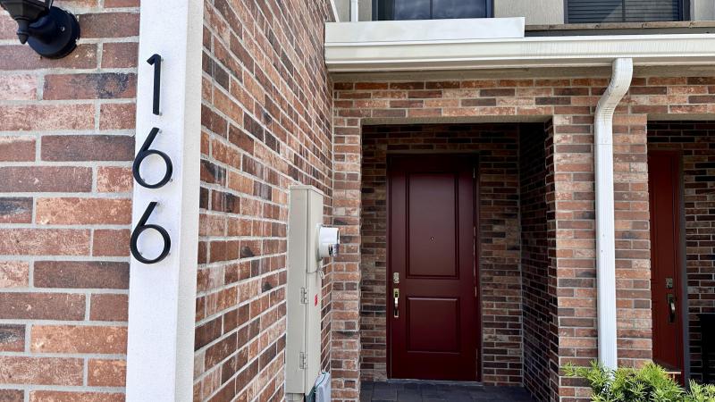  Condo & Townhome Photos