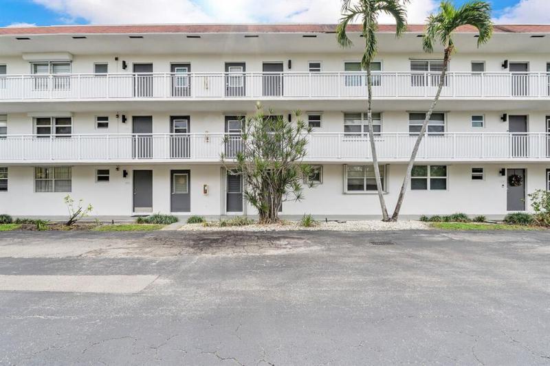 First Photo for Home For Sale at  Oakland Park, FL. 33308