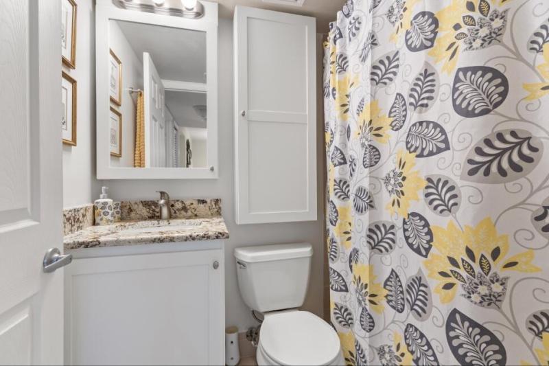  Condo & Townhome Photos