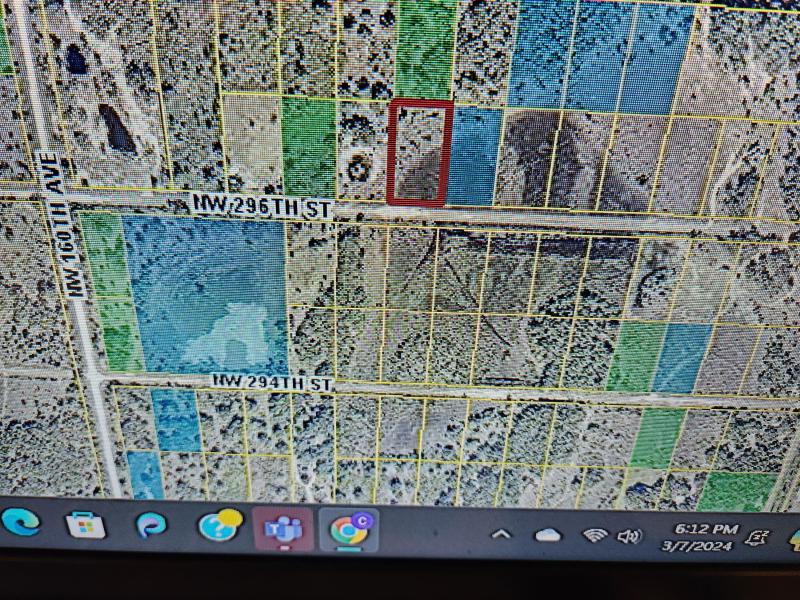  Commercial & Industrial Land Images 