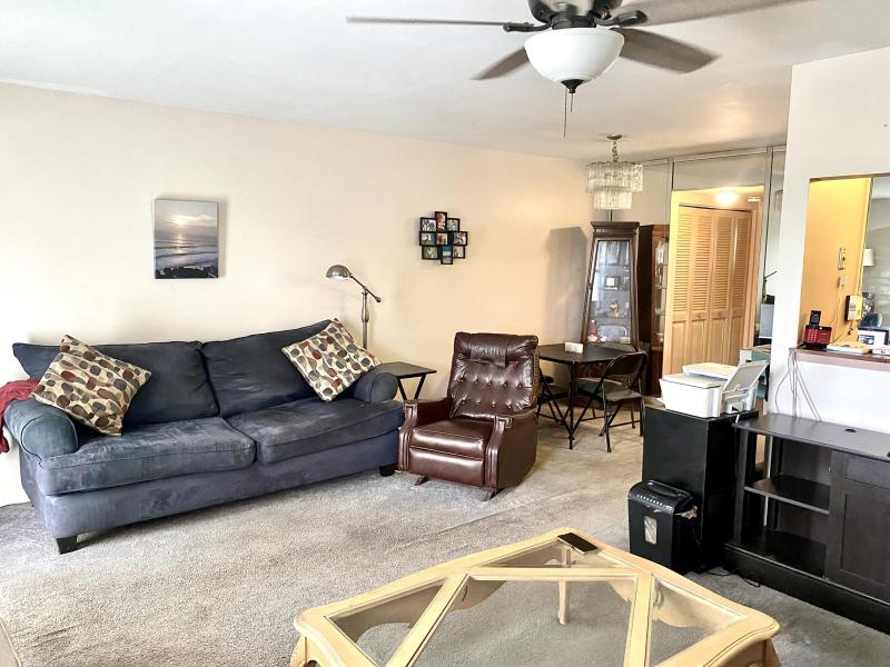  Condo & Townhome Photos