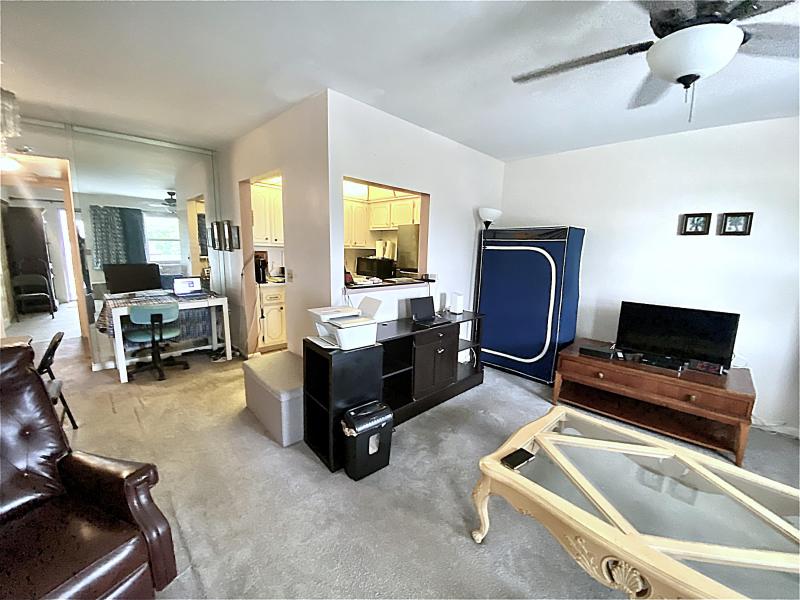  Condo & Townhome Photos