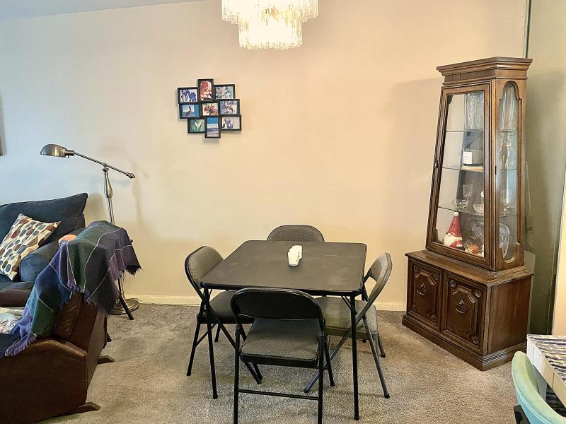  Condo & Townhome Photos
