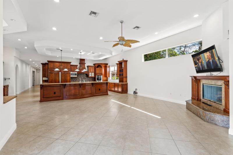  Single Family Homes Photo 11:  Parkland,  FL 33067