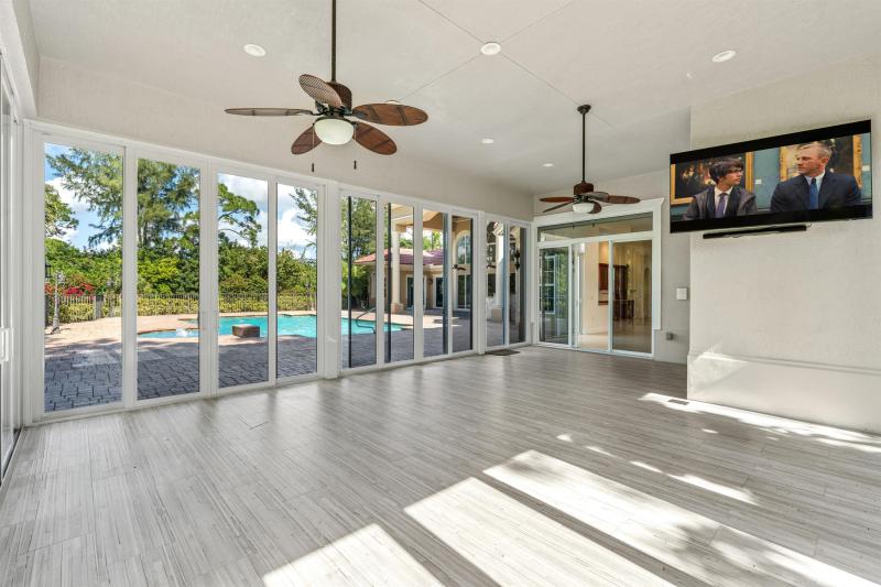  Single Family Homes Photo 15:  Parkland,  FL 33067