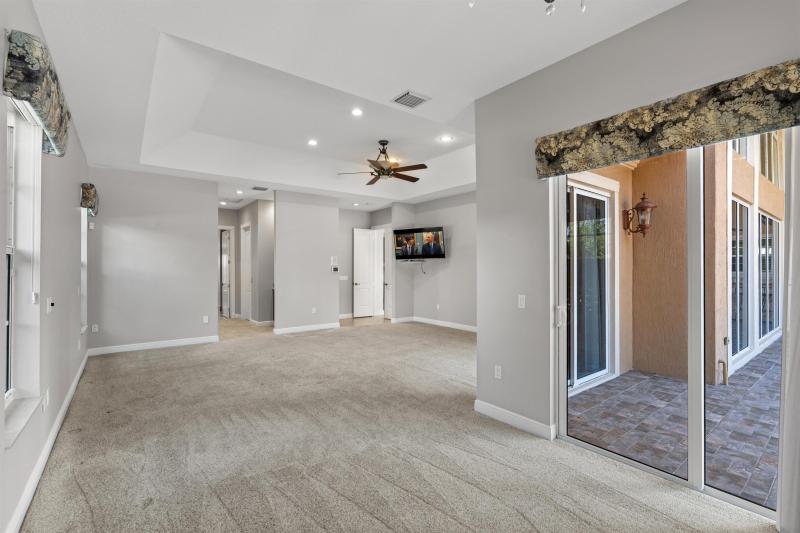  Single Family Homes Photo 17:  Parkland,  FL 33067