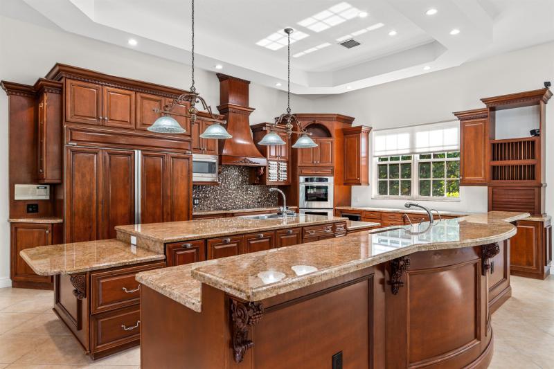  Single Family Homes Photo 9:  Parkland,  FL 33067