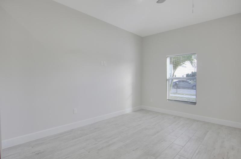 Duplex, Triplex and Fourplex Images