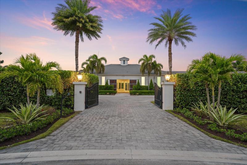  Single Family Homes Photo 6:  Wellington,  FL 33414