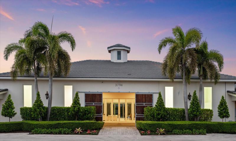  Single Family Homes Photo 9:  Wellington,  FL 33414