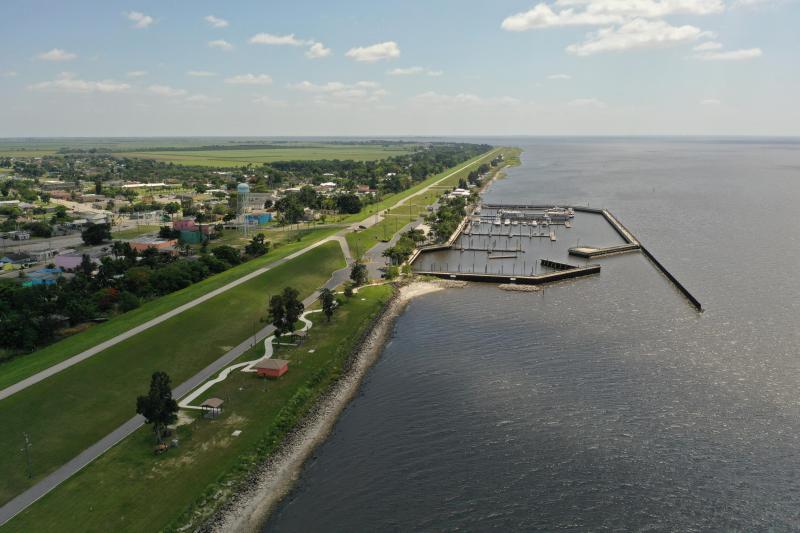  Commercial & Industrial Land Images 