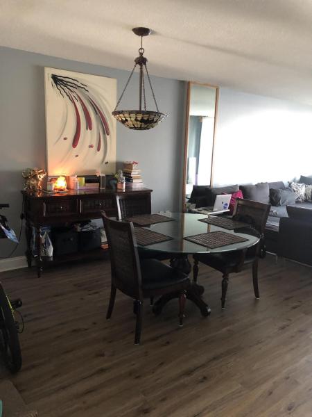  Condo & Townhome Photos
