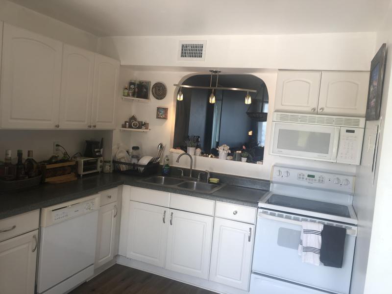  Condo & Townhome Photos