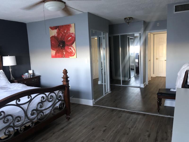 Condo & Townhome Photos