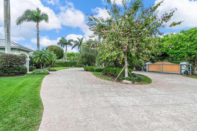  Single Family Homes Photo 16:  Wellington,  FL 33414
