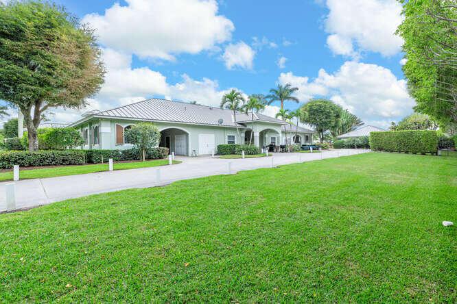  Single Family Homes Photo 17:  Wellington,  FL 33414