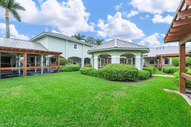  Single Family Homes Photo 20:  Wellington,  FL 33414