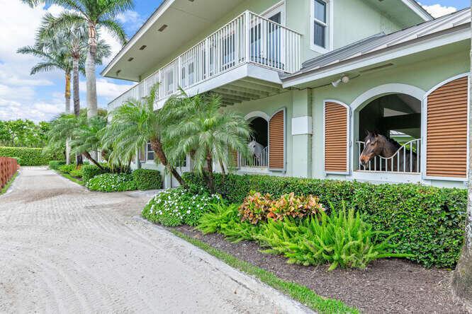  Single Family Homes Photo 5:  Wellington,  FL 33414