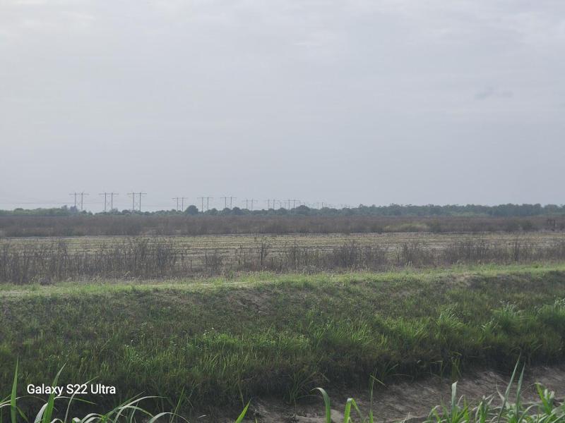  Commercial & Industrial Land Images 