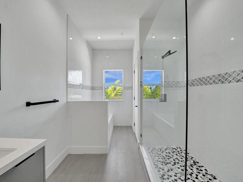 Duplex, Triplex and Fourplex Images