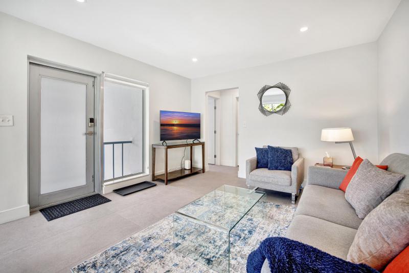 Duplex, Triplex and Fourplex Images