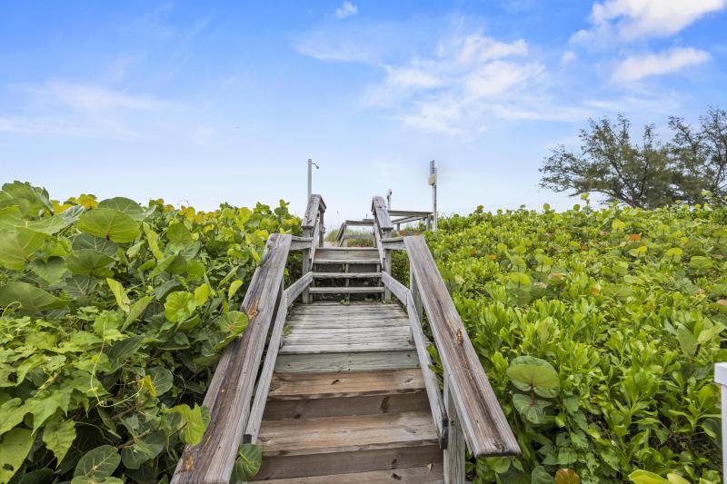  Single Family Homes Photo 25:  Jupiter Island,  FL 33455