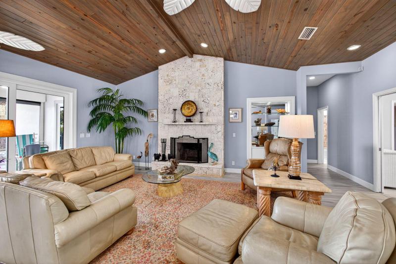  Single Family Homes Photo 37:  Jupiter Island,  FL 33455