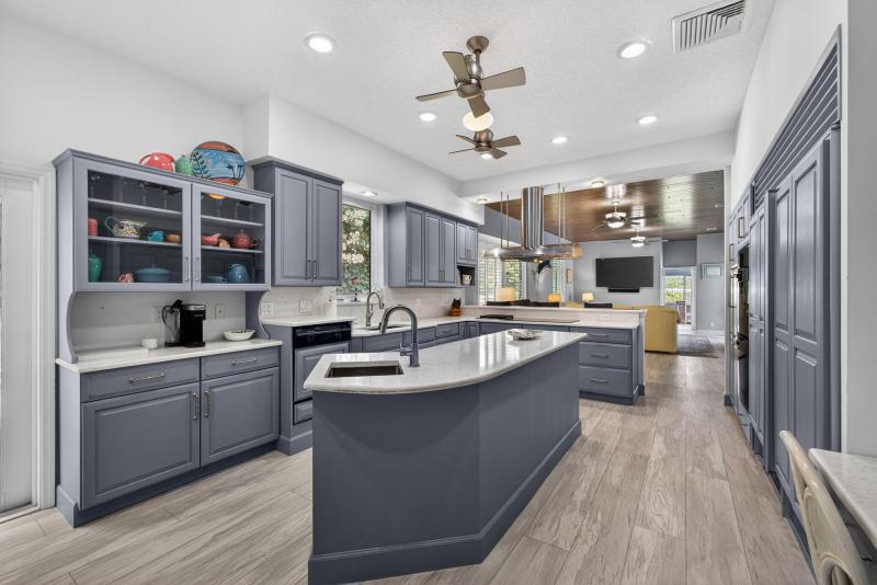  Single Family Homes Photo 43:  Jupiter Island,  FL 33455