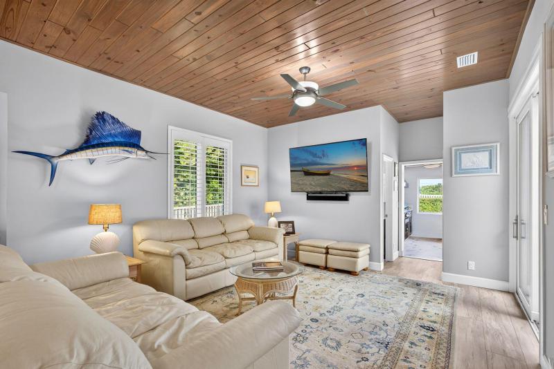  Single Family Homes Photo 55:  Jupiter Island,  FL 33455