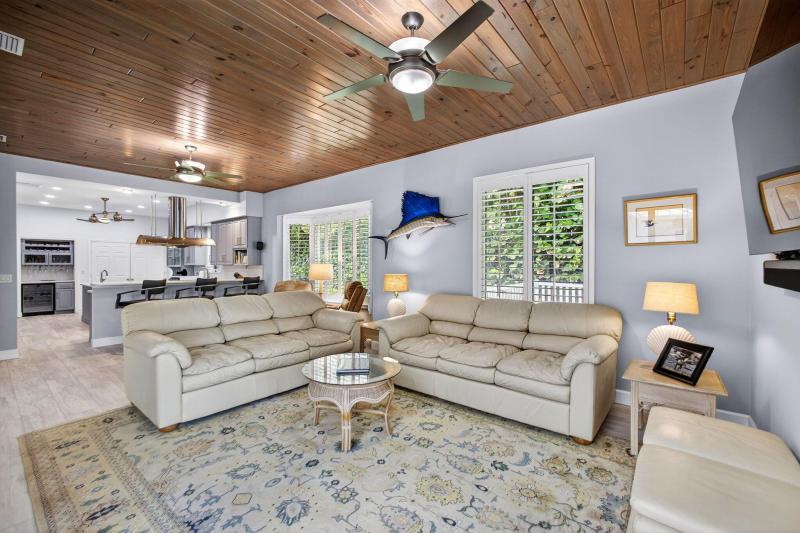  Single Family Homes Photo 56:  Jupiter Island,  FL 33455