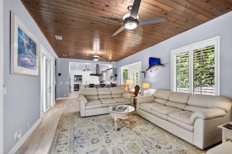  Single Family Homes Photo 57:  Jupiter Island,  FL 33455