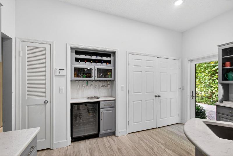  Single Family Homes Photo 58:  Jupiter Island,  FL 33455