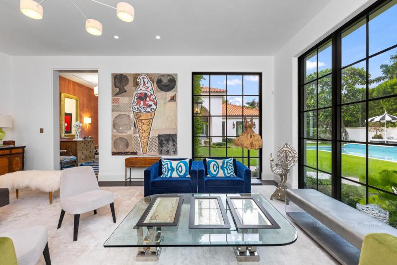  Single Family Homes Photo 9:  Palm Beach,  FL 33480