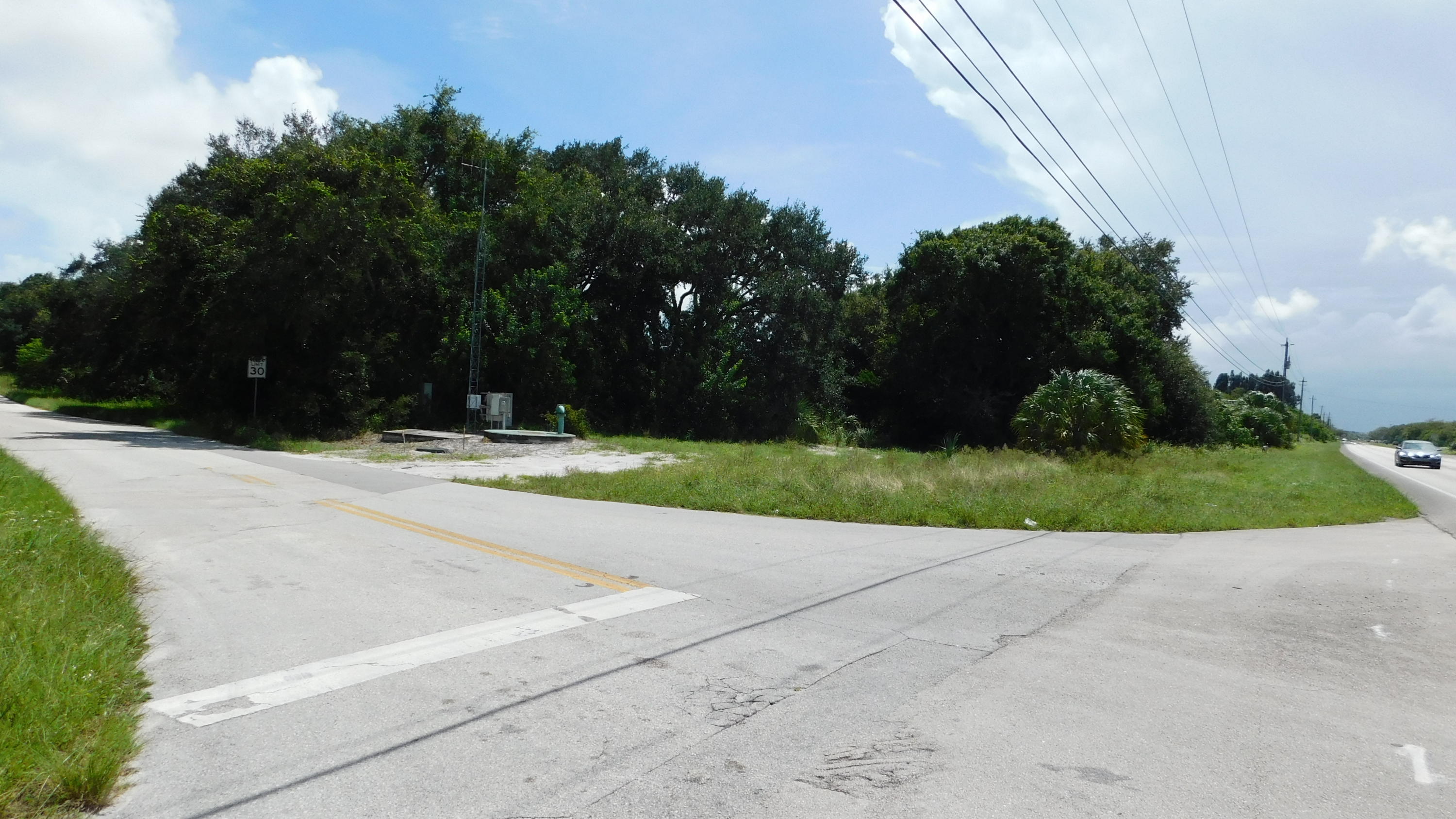  Commercial & Industrial Land Images 